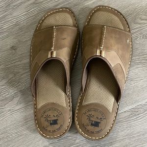 Good Condition. Just one spot on them.